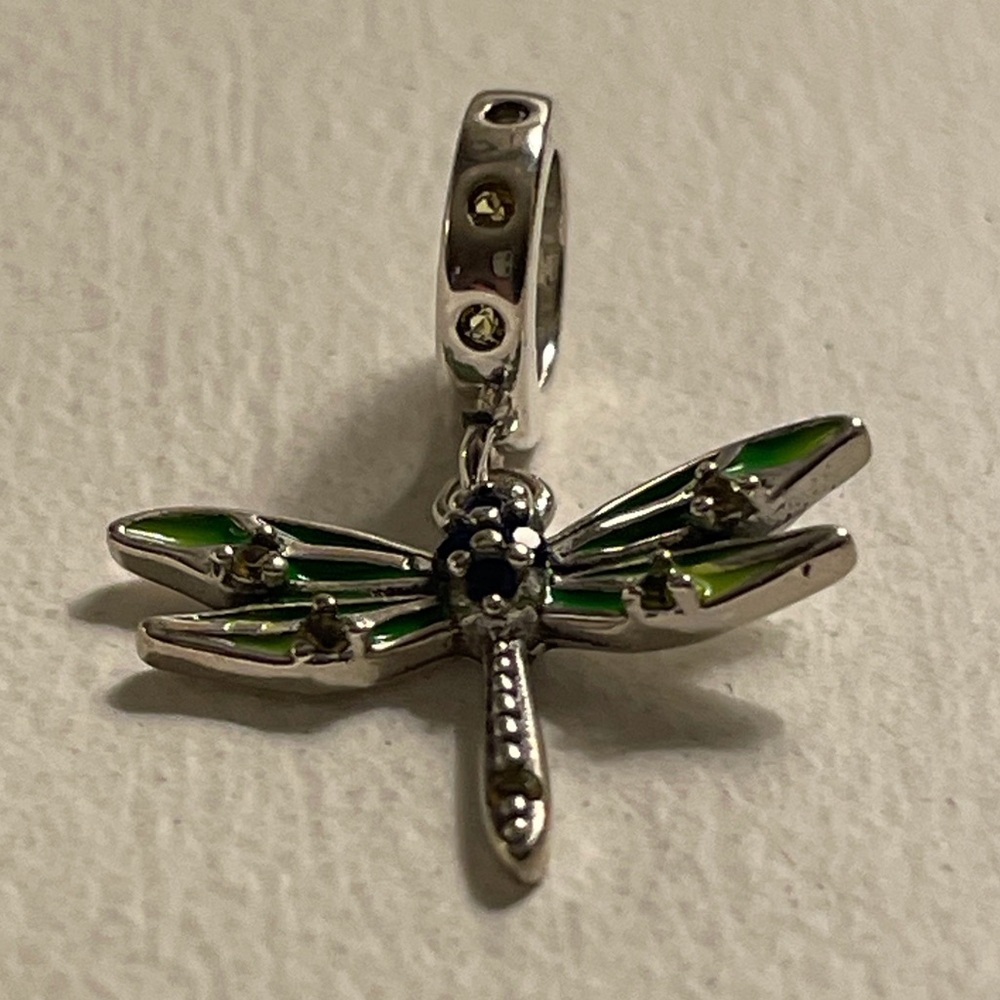 Bracelet Charm Dragonfly Green Wings with Rhinestones - Picture 4 of 7